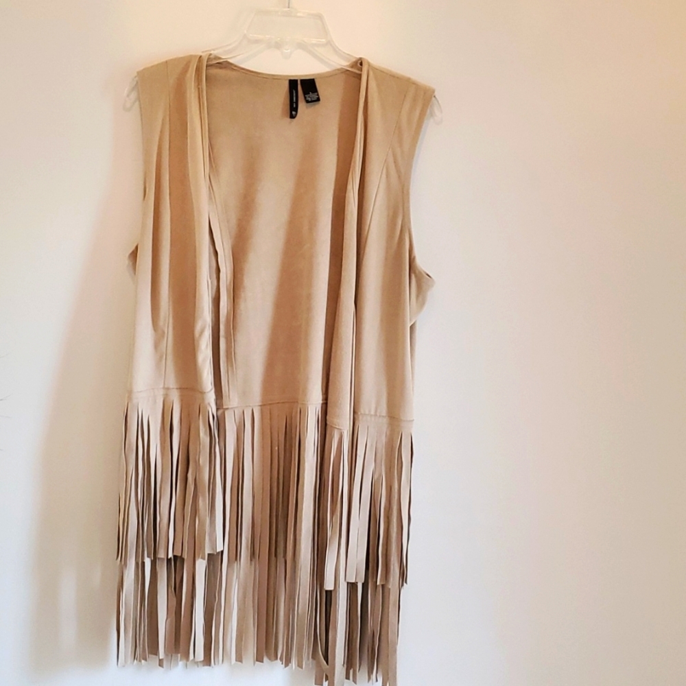 NEW DIECTIONS TAN FRINGED VEST